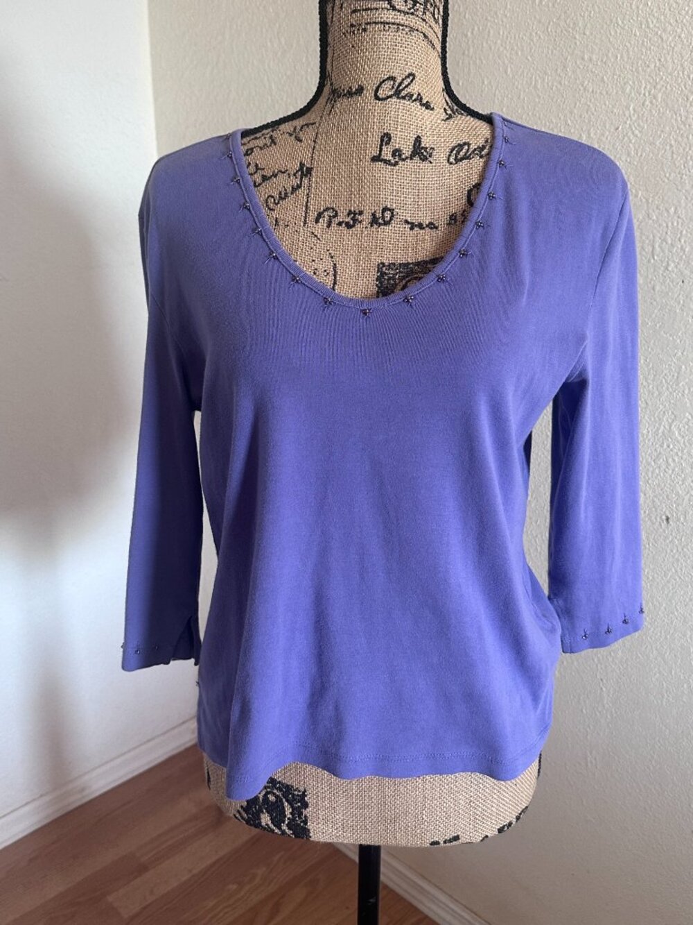 Hilliard & Hanson Women's Pullover Top Purple with beading at Neckline & Cuffs